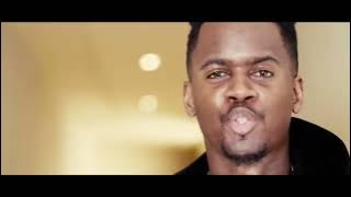 Weei Soldat - Tout Seul Feat Black M (Clip Officiel)