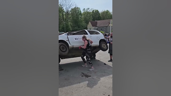 Невероятно сильная девушка
