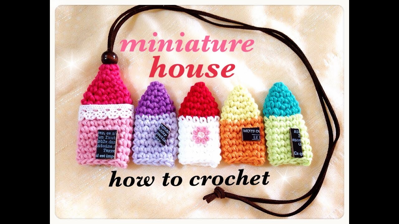 miniature house☆Small house motif (also for key covers♪) Crochet