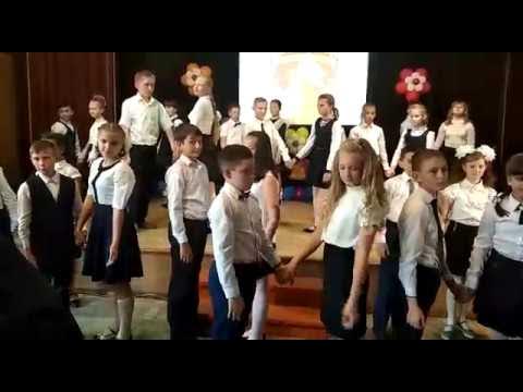 гимназия 1 балашов. вальс первому учителю. текст песни первый учитель. вальс на выпускной 4 класс первый учитель. вальс первый учитель.