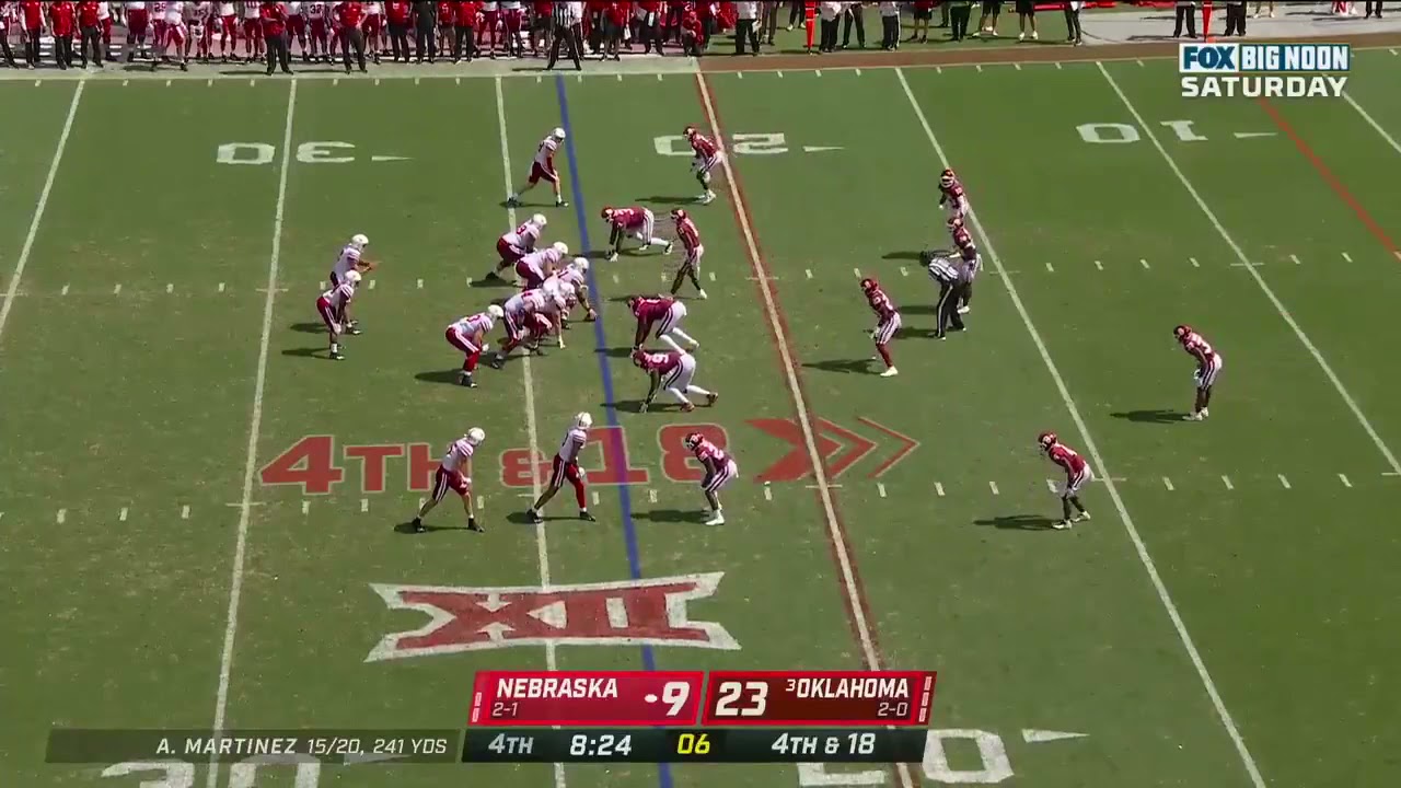 Crazy one handed catch by DJ Graham