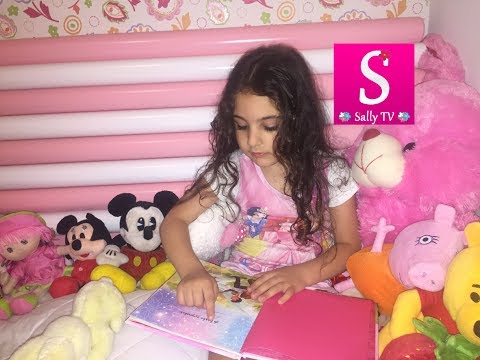 სალი ზღაპარს უკითხავს და აძინებს თავის სათამაშოებს