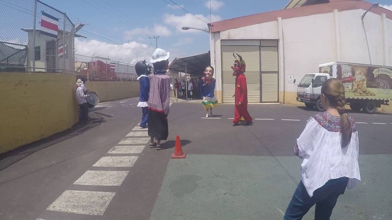 Cimarrona - Molinos Modernos 2016 / Costa Rica