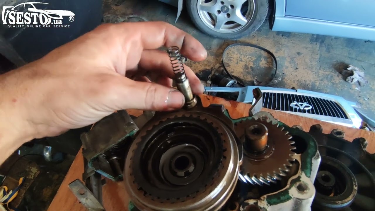 Chery Amulet розборка/зборка МКПП . Збираємо коробку з двох - одну!