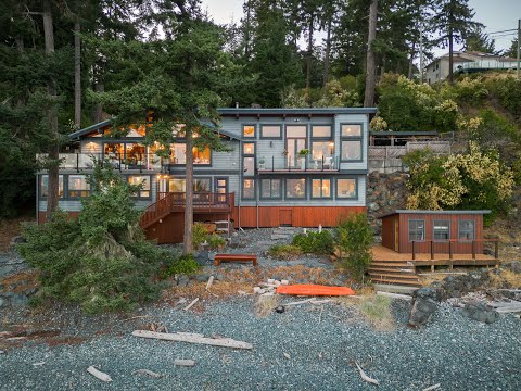 7995 West Coast Road Sooke