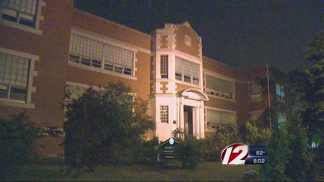 Pawtucket School Closed After Ceiling Collapsed YouTube