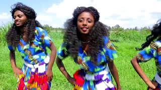 አብርሃም አየለ - ትዝታ New Ethiopian Music 2017Official Video አብርሃም አየለ - ትዝታ New Ethiopian Music 2017Official Video