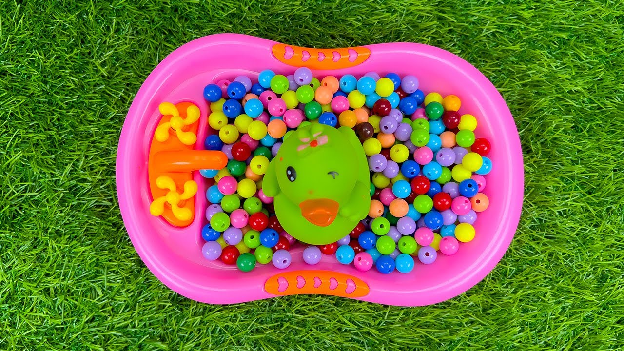 🌈 Floating Candy Infusion & Slime Stretching in a Tub | ASMR Serenity