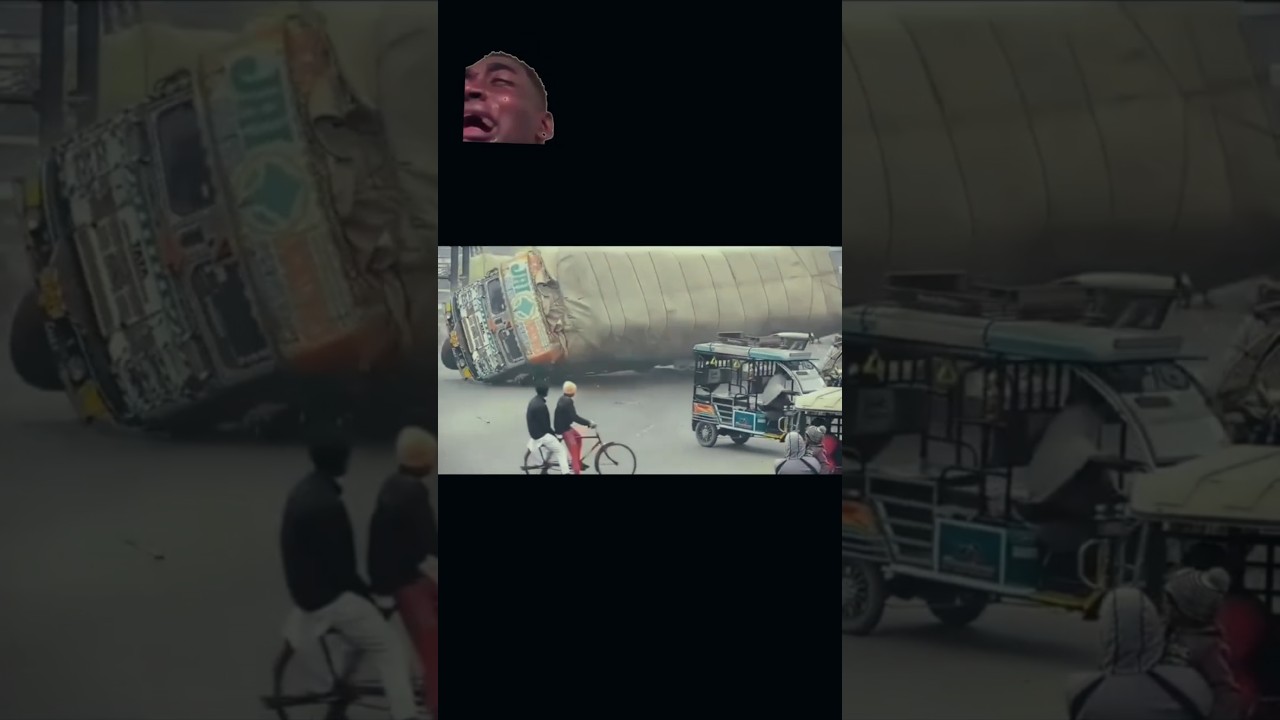 Rampur pahari gate accident 😱😢