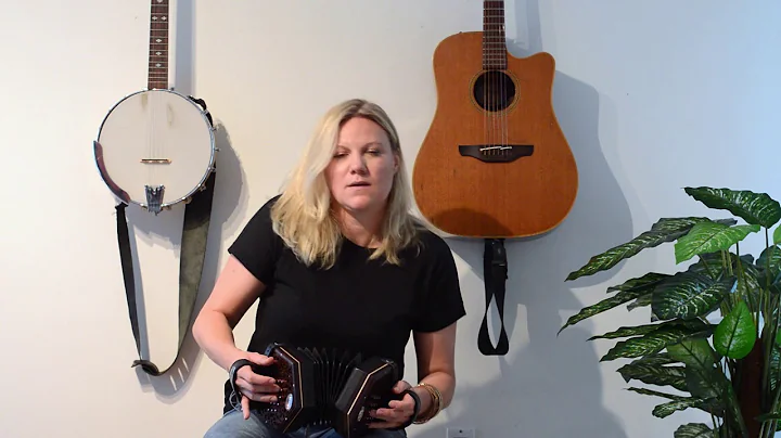 Michaela Cunningham  Playing The Vintage Concertina