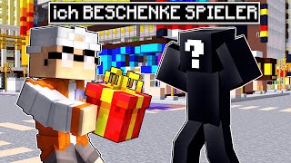 ich BESCHENKE SPIELER auf BlockBande Minecraft