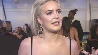 EVENT CAPSULE CLEAN - at MTV EMA Awards