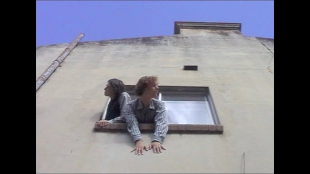 CARNATIONS - I DIE (OFFICIAL MUSIC VIDEO)