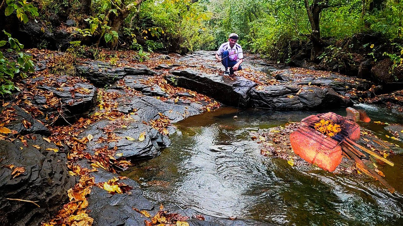 Catch & Roast Crabs Using Chicken Intestine in Forest River | Village Survival Cooking