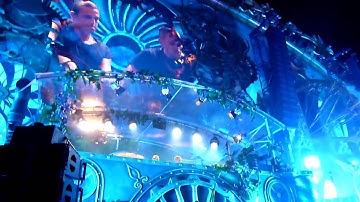 Dimitri Vegas & Like Mike Tomorrowland 2014 First Row Part 1