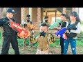 Battle Nerf War: The Assassin of Darkness Fight with Brave Hero