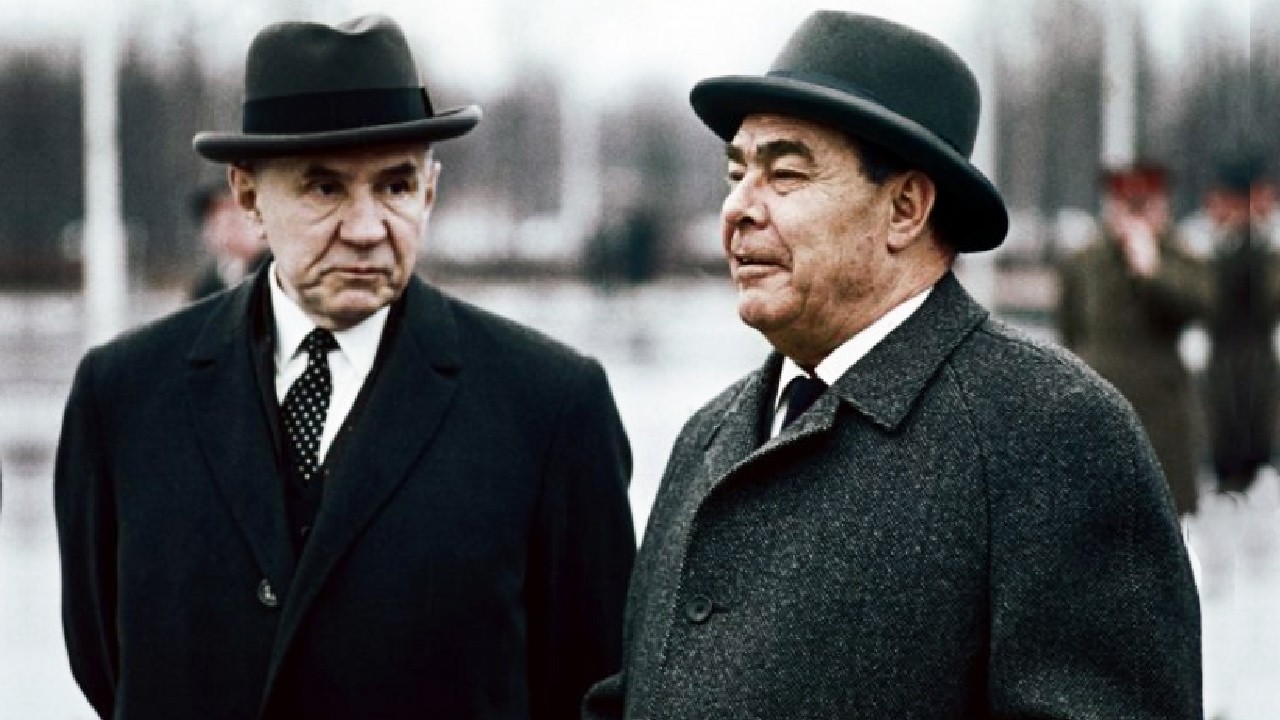 Kosygin vs. Brezhnev’s ‘guard’: Why he was never allowed to save the USSR!