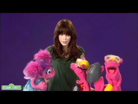 Sesame Street: Michelle Monaghan: Fascinating