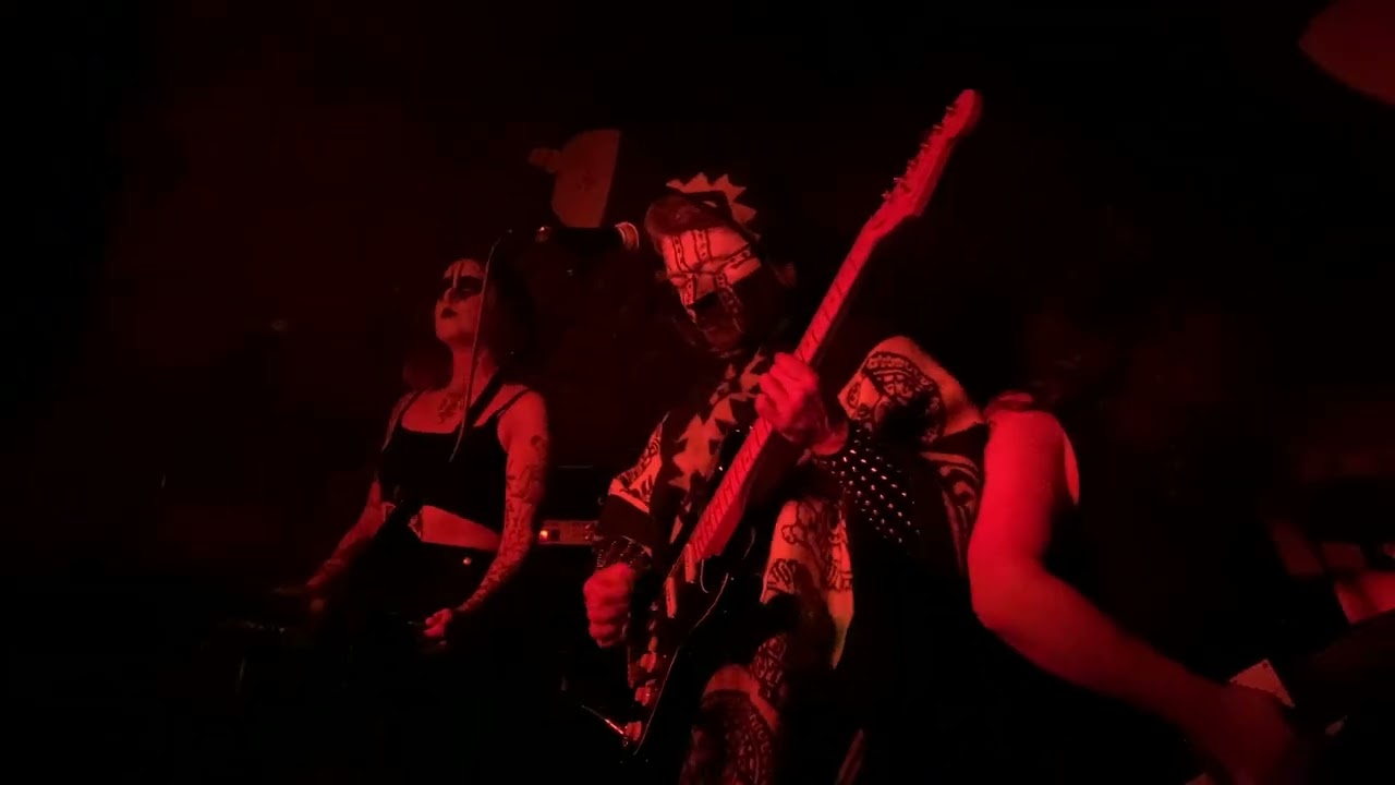 Invunche : Complete Show Live In Paris (10/05/2025 @ Le Klub)