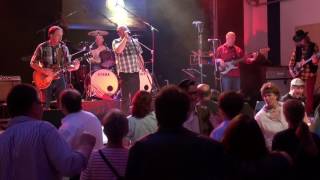 Swampmoon - Travelin Band