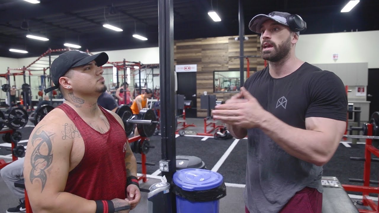 Should YOU do POWERLIFTING or BODYBUILDING?