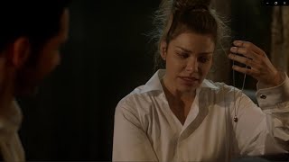 Lucifer Gave Chloe A Necklace - S3 E6