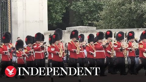 Changing of the Guard performed at Buckingham Palace for first time since pandemic