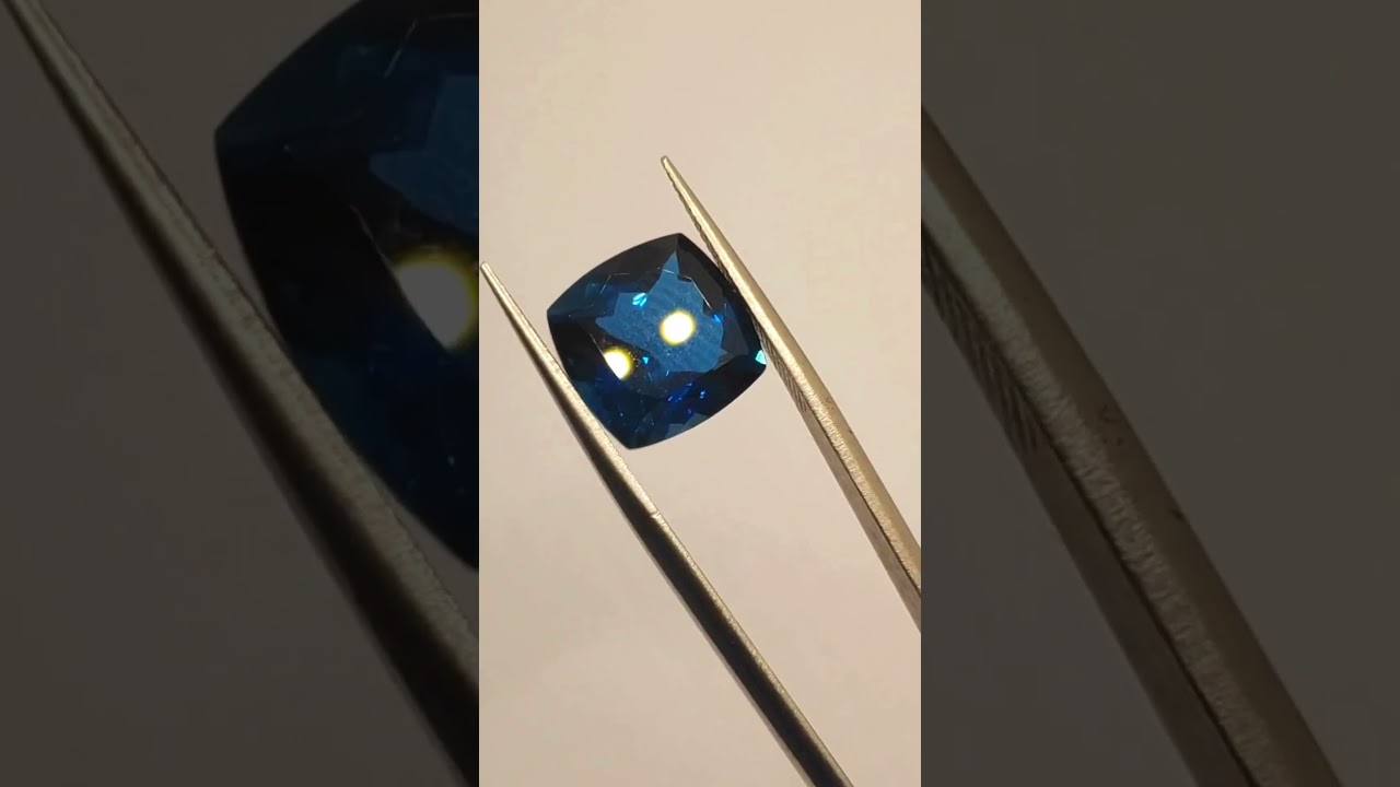 Mesmerizing Natural London Blue Topaz Gemstone In A Quick Video!