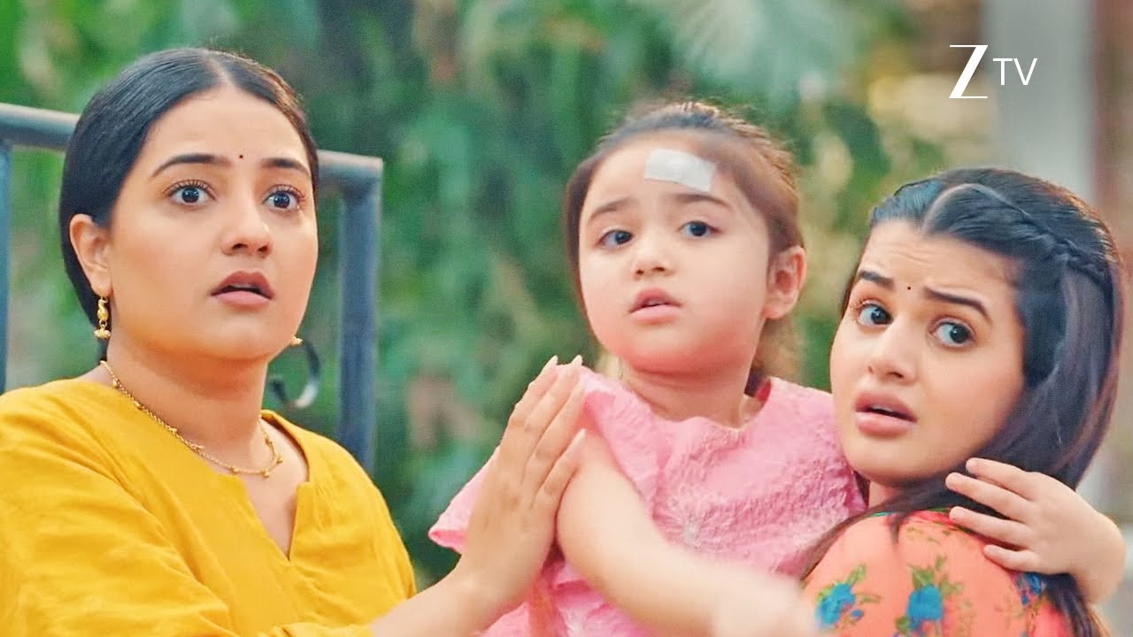 Lakshmi Nivas Hindi | Radhika ne singing competition ke liye manaaya Bhoomika ko.