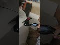 como se carga el tesla y como se desconecta