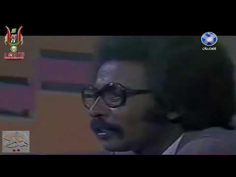 إلقاء شعري بواسطة الفنان مصطفى سيد أحمد لأغنيته سطوة محاسنك كان نفسي أقولك من زمان