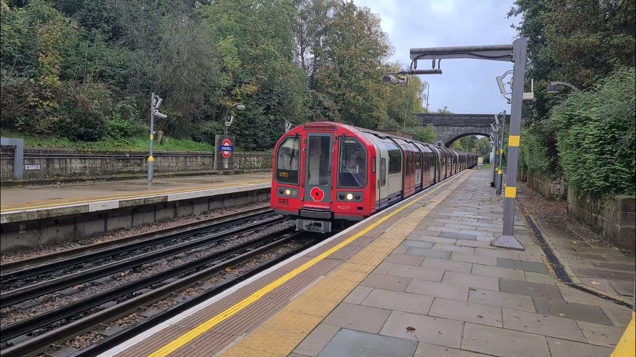 CHIGWELL Tube Station (2022) YouTube
