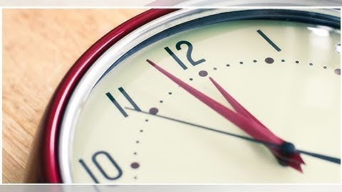 FACT CHECK: Are Schools Removing Analog Clocks Because Students Can