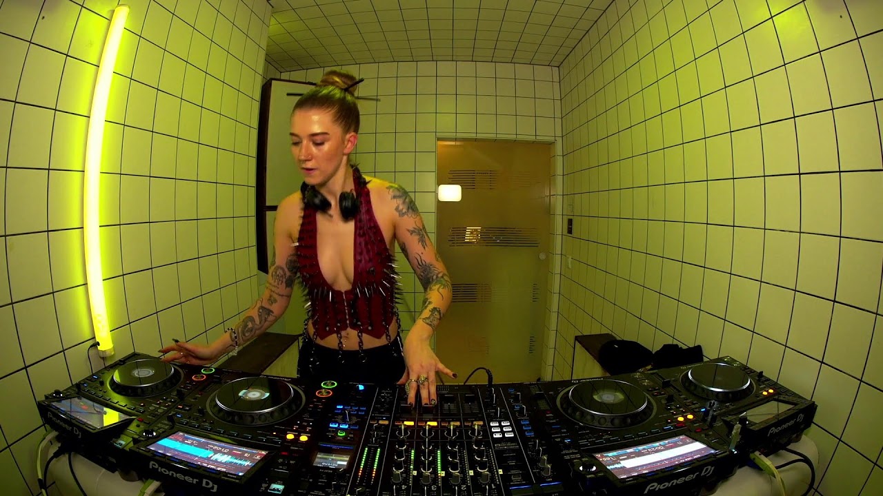 Opus Rave - Ś T È F K A | HÖR - February 25 / 2026