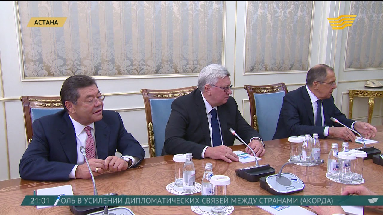 Глава государства провел встречу с выпускниками МГИМО