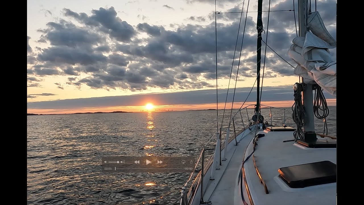 Testing the Cruising liveaboard lifestyle for 2 weeks