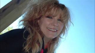 Kelly Quinn - Bus To St. Cloud (Cover) screenshot 5