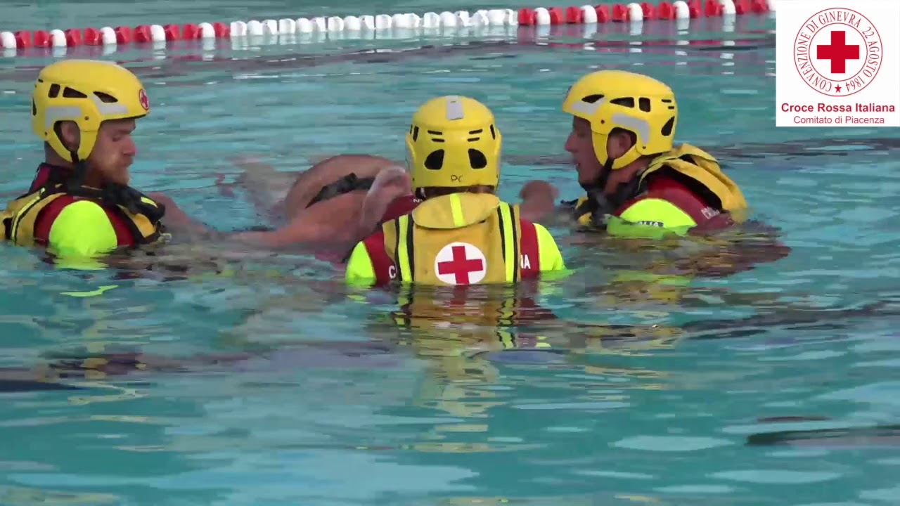 SALVATAGGIO IN ACQUA “Dimostrazione del gruppo OPSA”