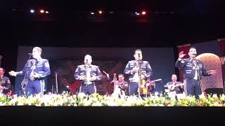 Mundo vive / Mariachi Nuevo Tecalitlán / Galas del Mariachi Teatro Degollado Guadalajara