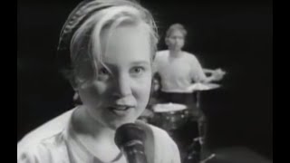 Video thumbnail of "Throwing Muses - Counting Backwards (Official Video)"