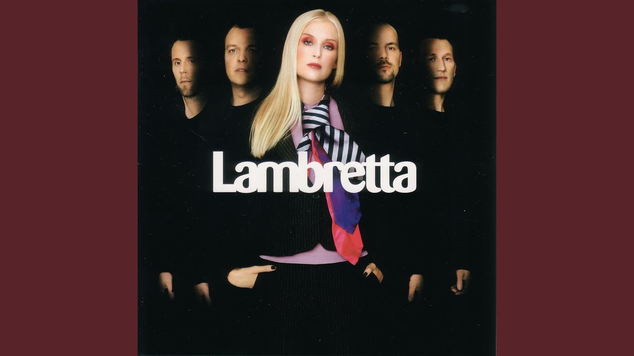 在 YouTube 上观看 Wake Up Girl 在 YouTube 上观看 Wake Up Girl