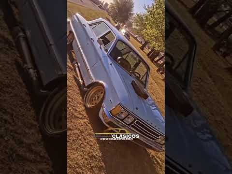 FORD FALCON ENFIERRADO