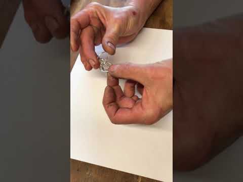 4-Band w/Stone Puzzle Ring Instructions - YouTube