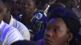 MAAJABU KATIKA SHUKRANI NA SIFA KWA MUNGU. MAAJABU KATIKA SHUKRANI NA SIFA KWA MUNGU.