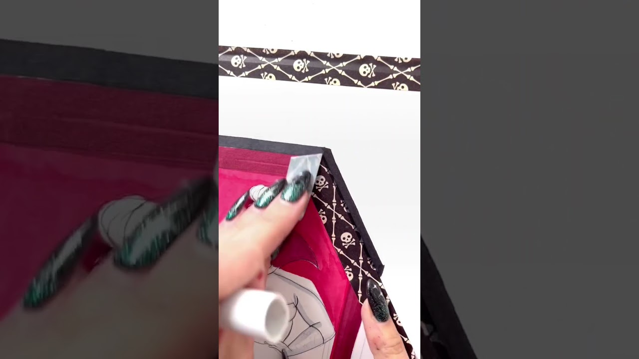 Dracula 🧛‍♂️ Holly Nichols Illustration 