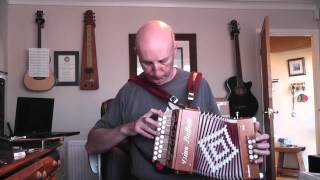 Video thumbnail of "Learning To Play The Melodeon Blog 38 - Drunken Sailor using accidentals on two boxes"