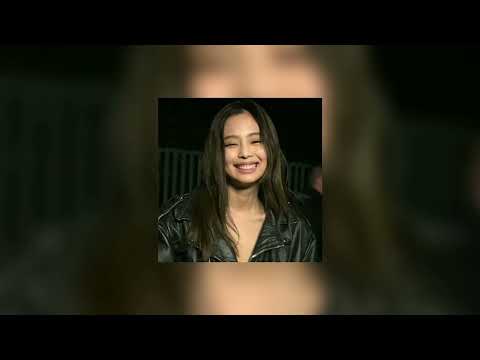 على رمش عيونها كريم نور مسرعه  