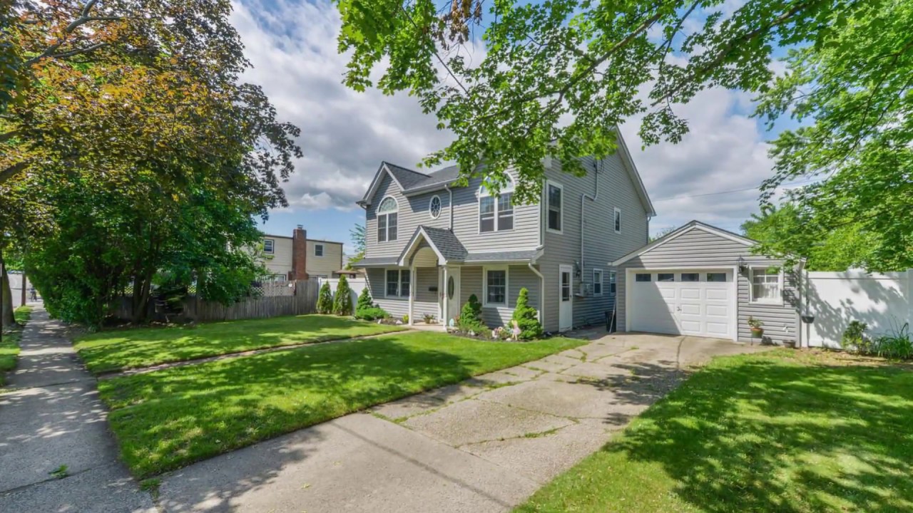 Video Tour of 3171 N Jerusalem Rd, Levittown NY 11756 YouTube