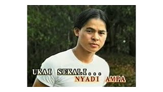 Video thumbnail of "Eddie Kuwing - Pengerindu Tua"