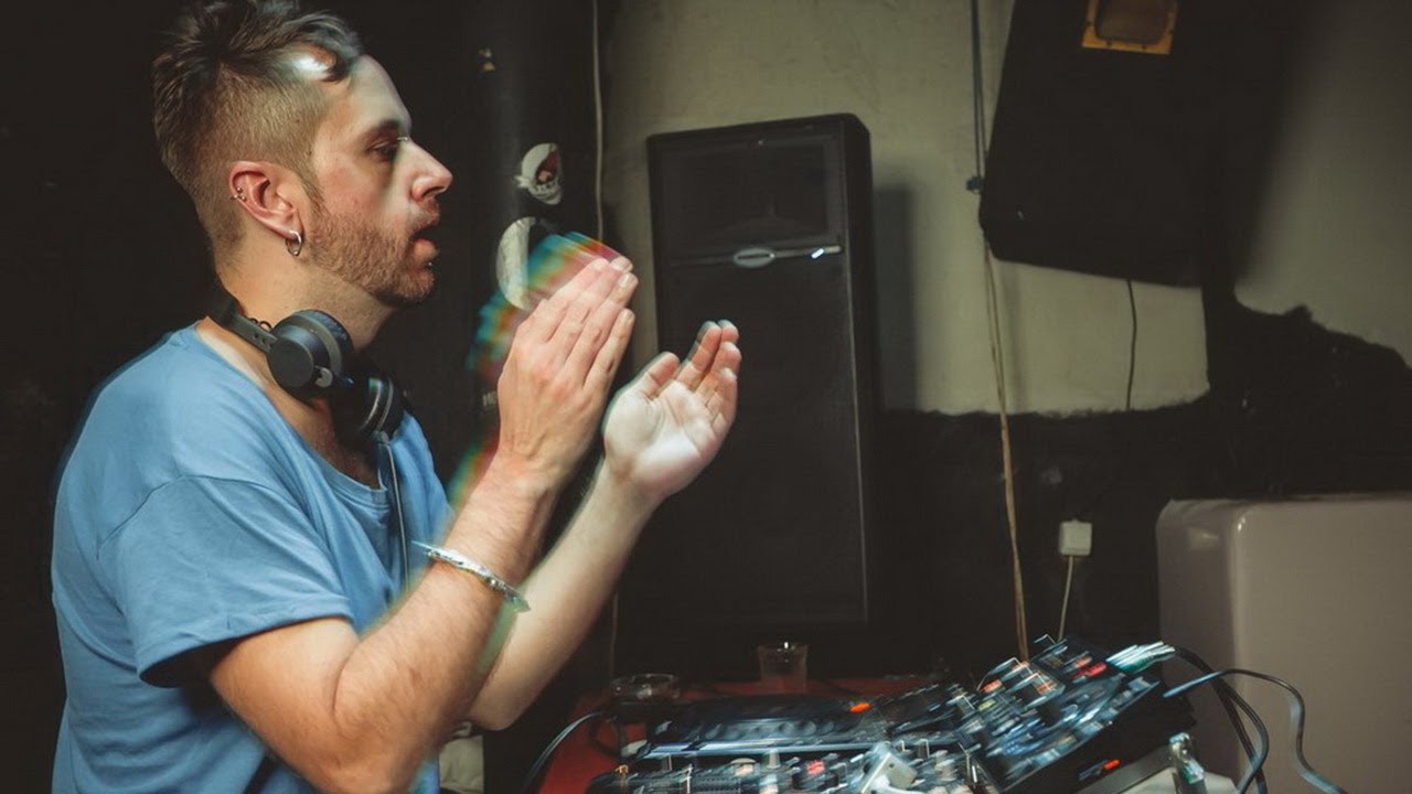 KMMNKTN Label Family - LetKolben